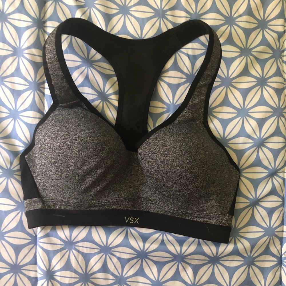 32B VS Sports bra
